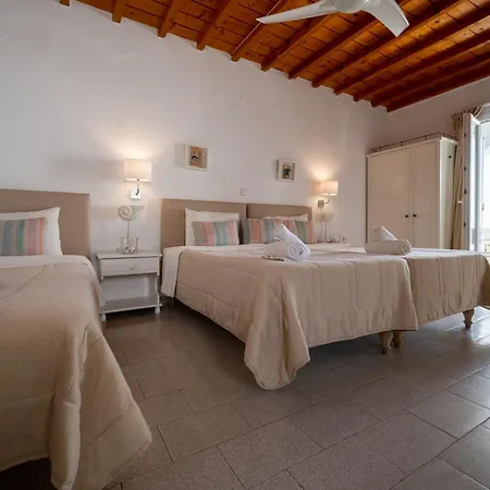 Twins By Mina אורנוס