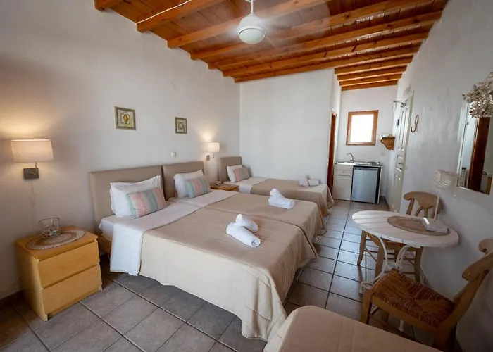 Twins By Mina Ornósz