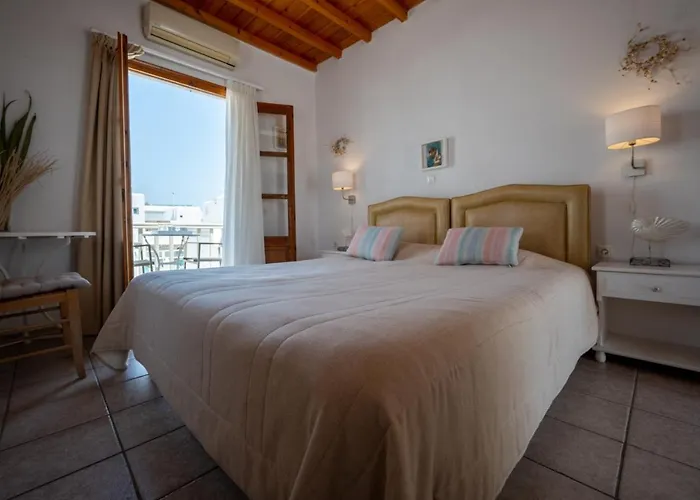 Twins By Mina Ornos (Mykonos)