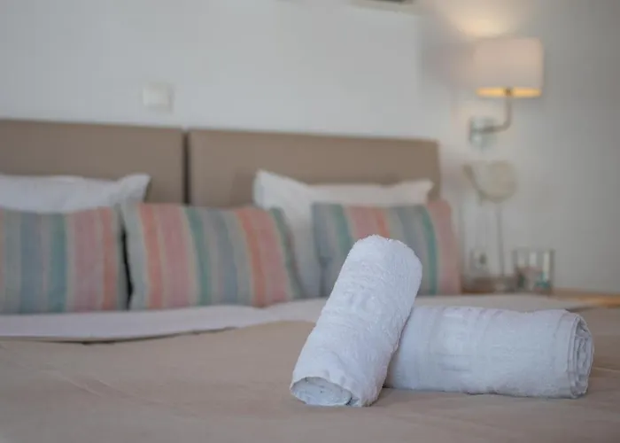 Twins By Mina Ornósz